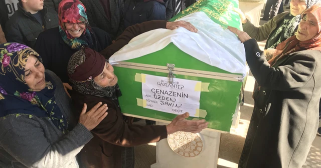 400 bin lirayı az buldu 5 kişiyi vurdu