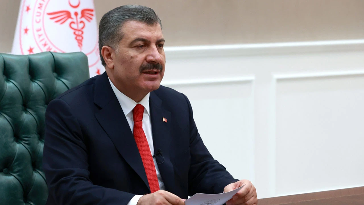 Bakan Koca duyurdu: Tabloda yeni dönem pazartesi başlıyor