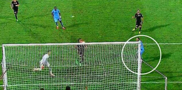 Erkan Zengin gol kaçırdı