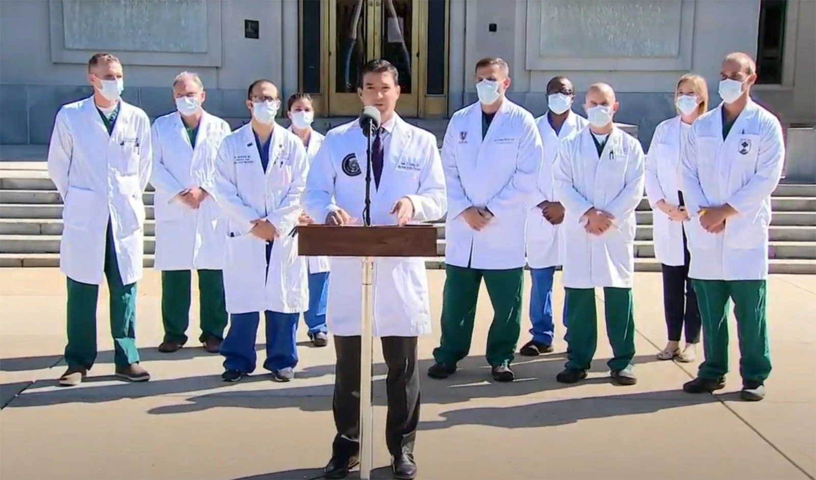 Korona tedavisi gören ABD Başkanı Trump'ın doktorlarından açıklama!