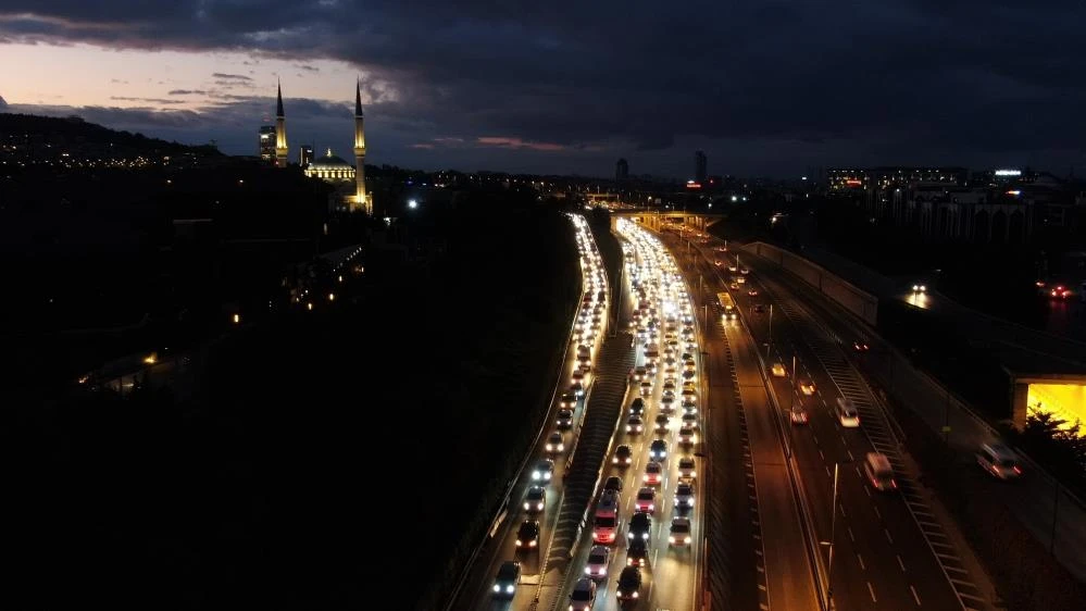 İstanbul'da trafik yoğunluğu!