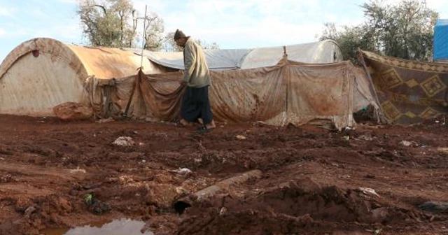 İdlib'deki sığınmacı kamplarında sağlık sorunları artıyor