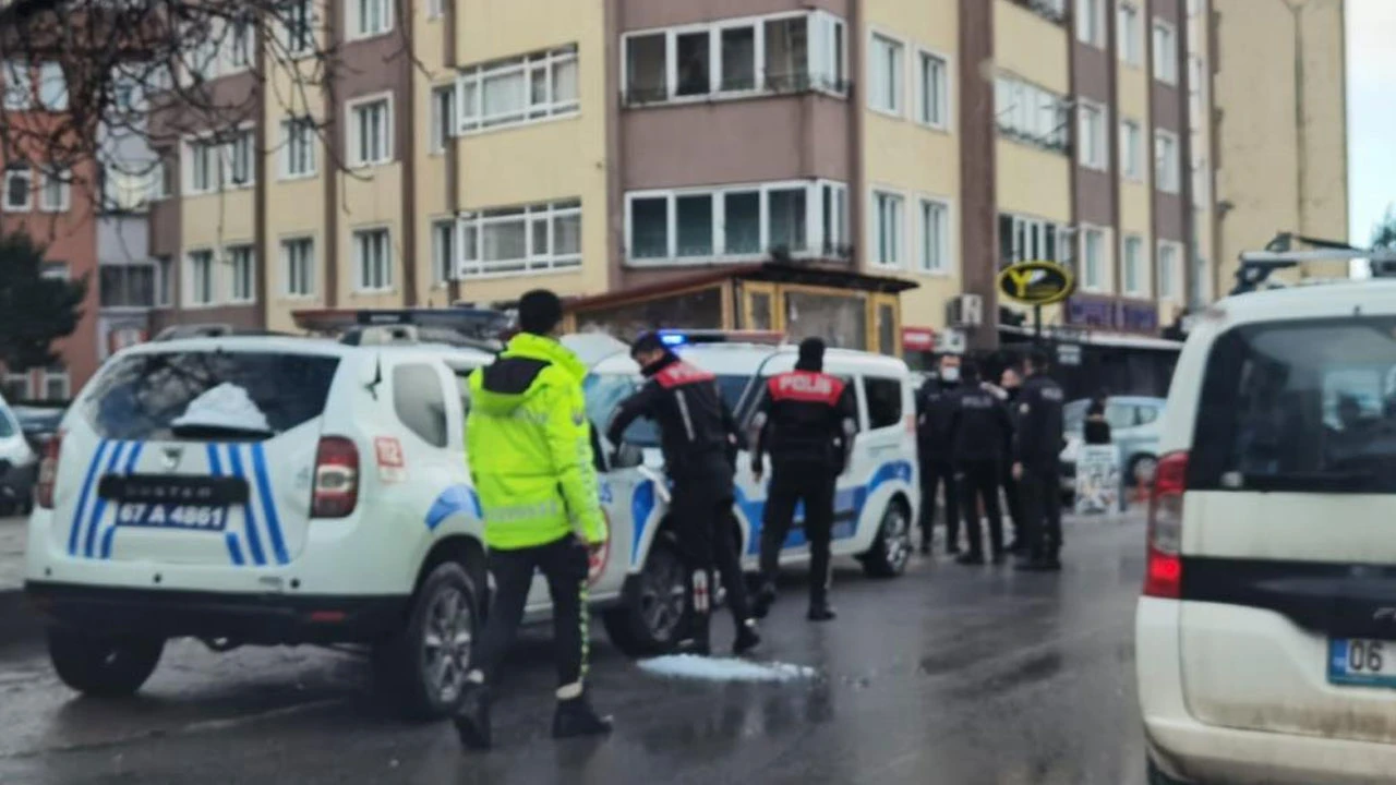 Yemek siparişi veren genç kız, hayatının şokunu yaşadı