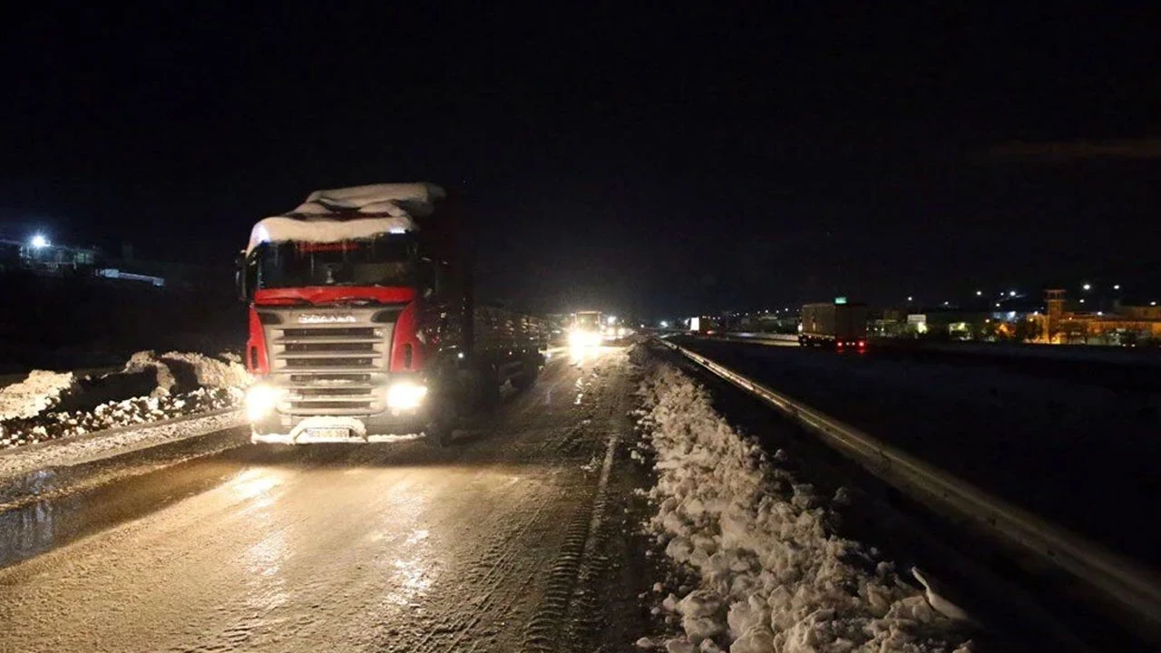 Türkiye kara teslim: Yollarda son durum