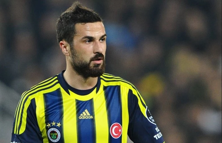 Kesimal'dan ağır sözler: 'Tolunay Kafkas şizofren'