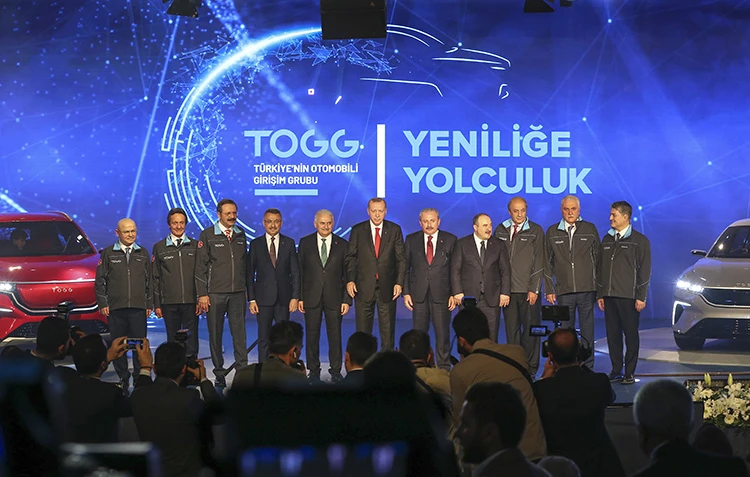 Bakan Varank: Türkiye'nin Otomobili Girişim Grubu milli teknolojilerin öncüsü olacak