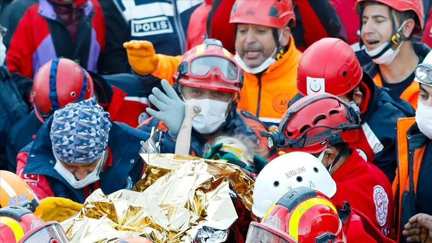 Depremin üzerinden bir yıl geçti, acısı hiç dinmedi! 85 milyon tek yürek olup İzmir'e koştu