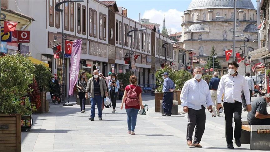 Kayseri'de etkinlik ve ulaşıma PCR testi zorunluluğu