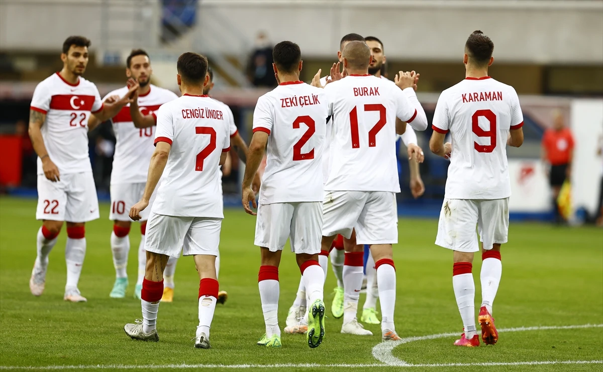 A Milli Takım, Moldova'yı 2-0'la geçti