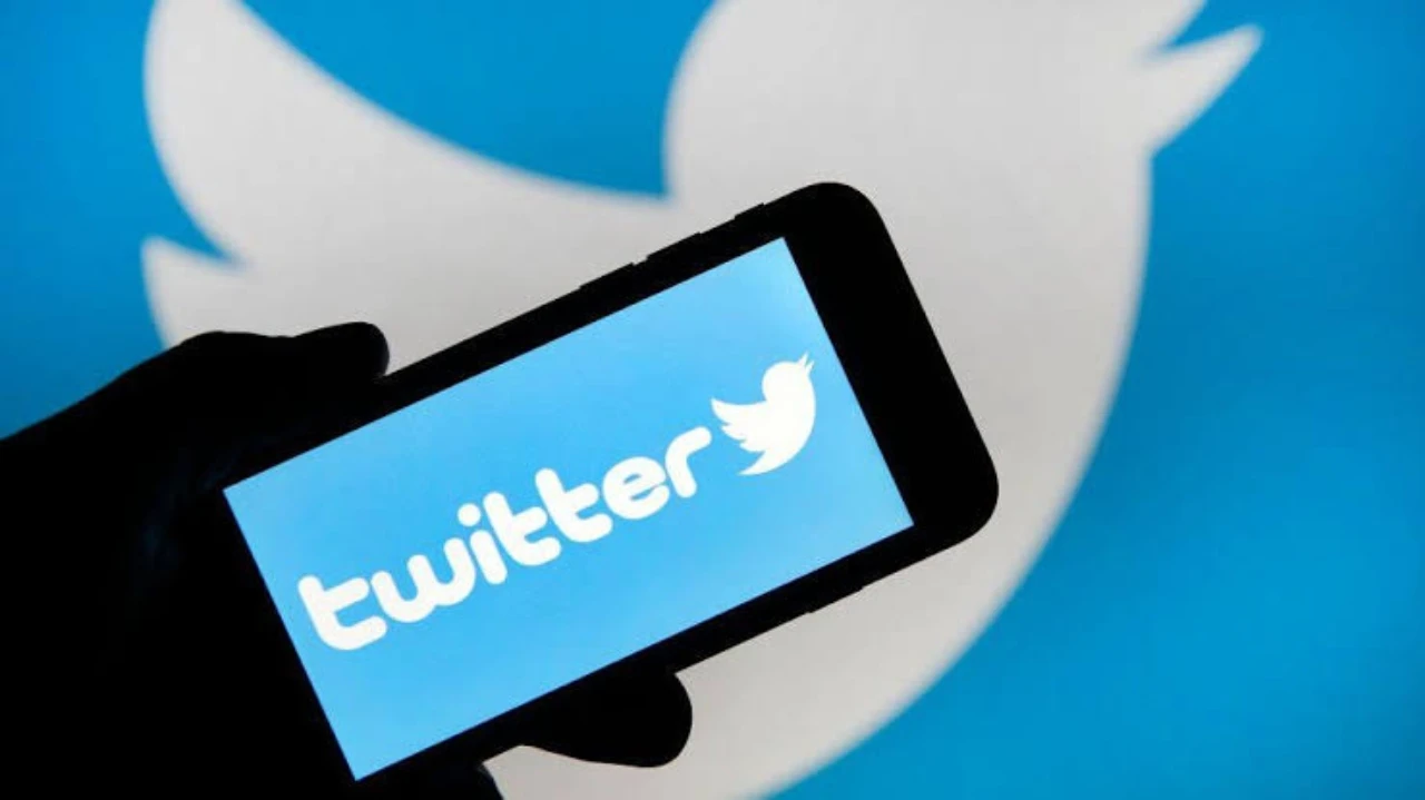 Twitter, canlı sohbet odalarını kontrol edemiyor