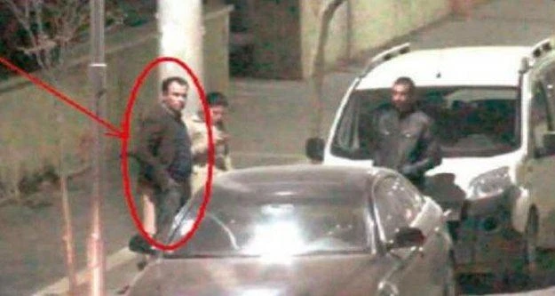 HDP'li Faysal Sarıyıldız ve Tuğba Hezer Türkiye'yi terk etti