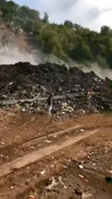 Patlama heyelana sebep oldu, yaralı askerler var