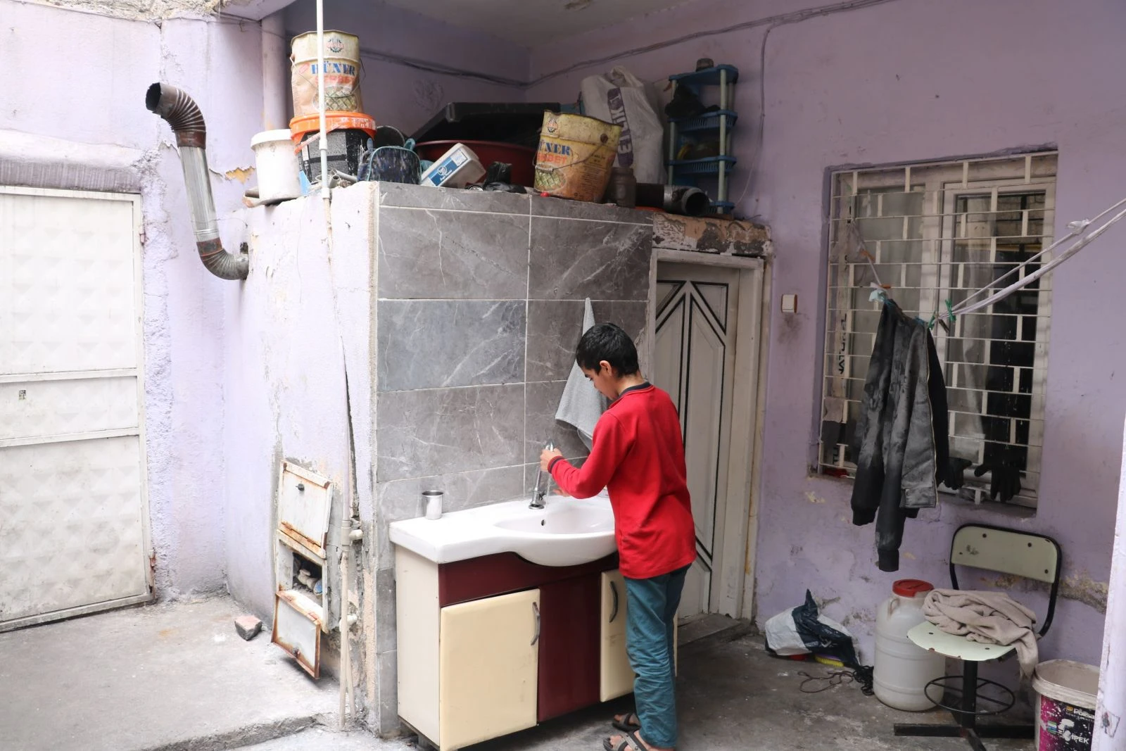 Yoksulluktan çocuklarını yurda verecekler