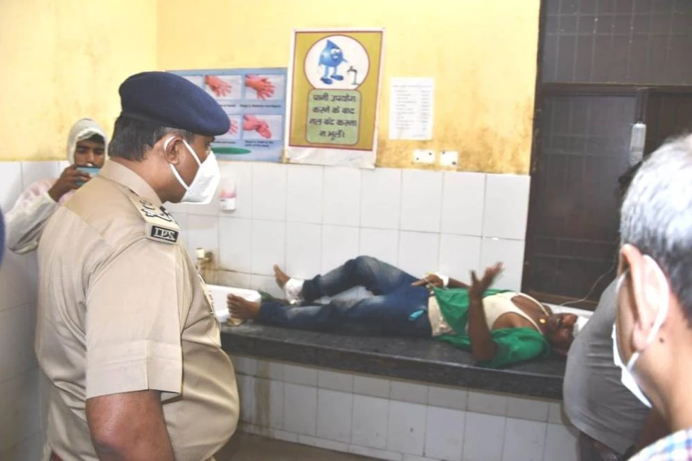 Hindistan'da kamyon ile otobüs çarpıştı 18 kişi öldü onlarca kişi yaralı