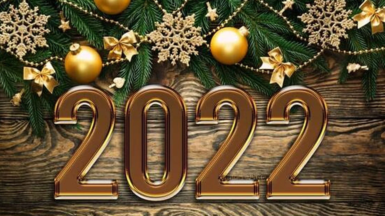 Yılbaşı mesajlarıyla sevdiklerinizi mutlu edin! Arkadaşa, sevgiliye ve aileye atılabilecek resimli, anlamlı, kısa, etkileyici ve en güzel yılbaşı mesajları…