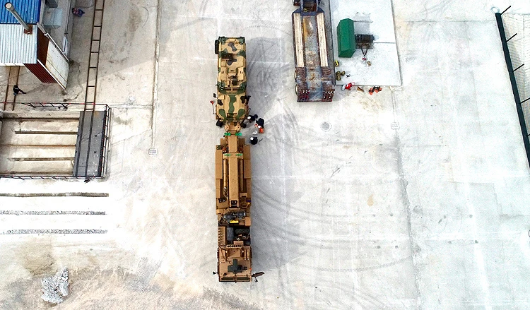 Askeri araçların 46 tonluk kurtarıcısı M4K zorlu testleri başarıyla geçti