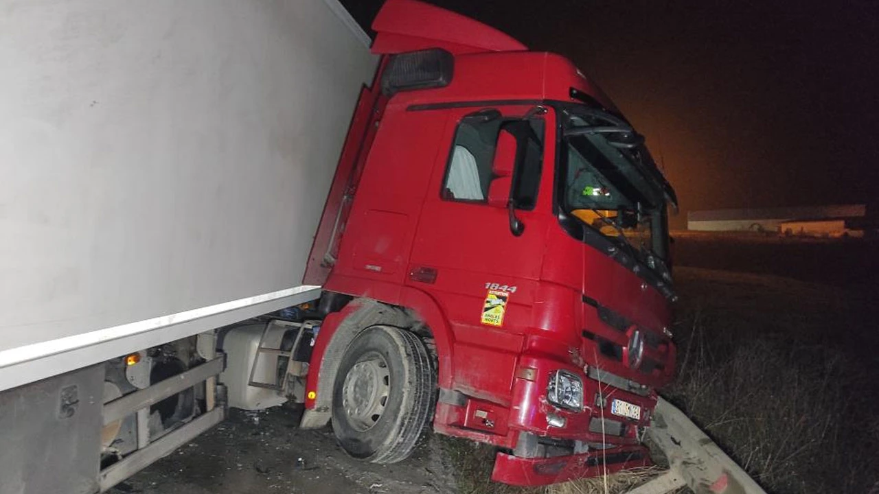 Çanakkale'de feci kaza: 5 kişi öldü