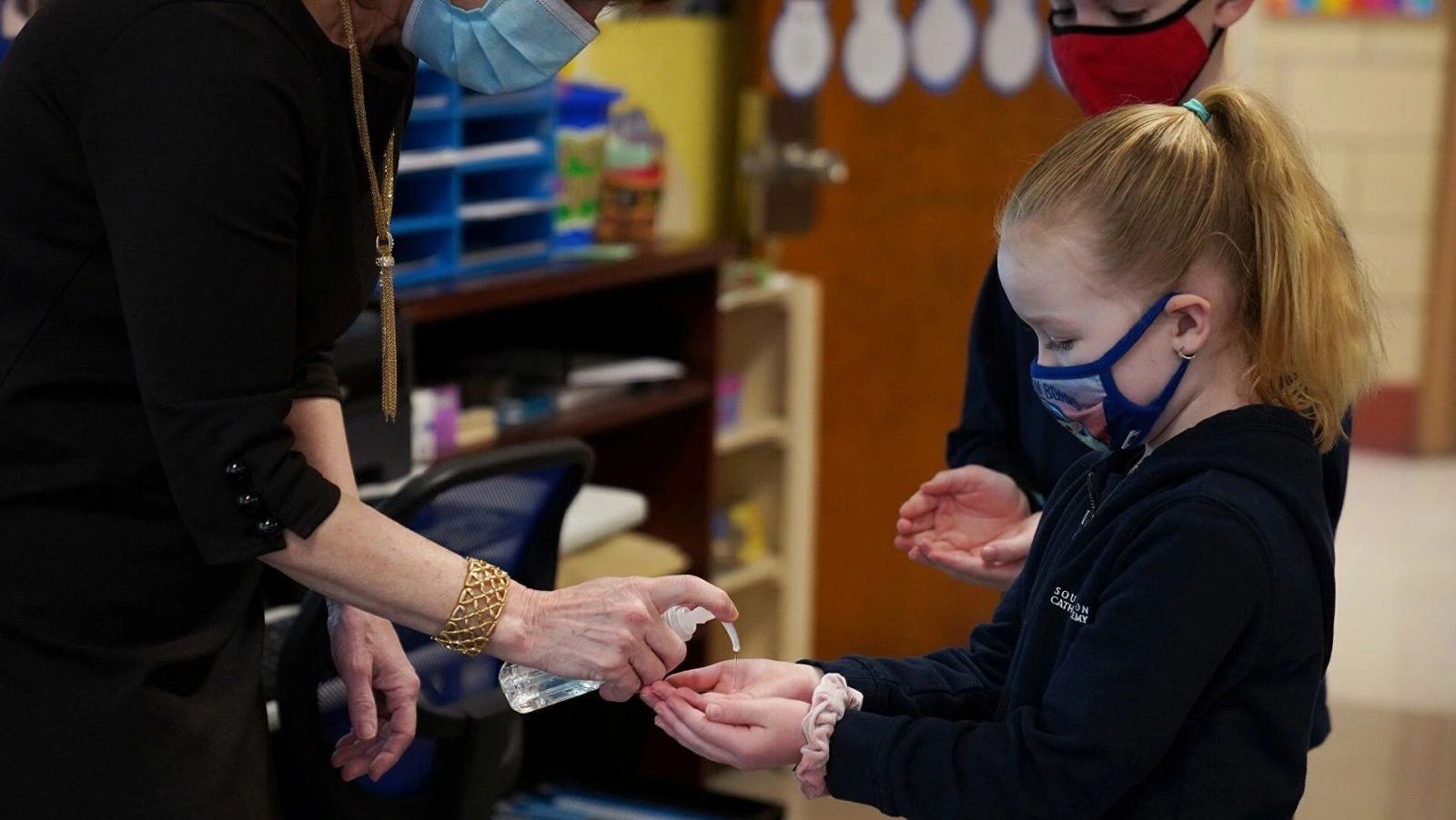 ABD'de Covid-19 kısıtlamalarında değişiklik! Asemptomatik vakalar...