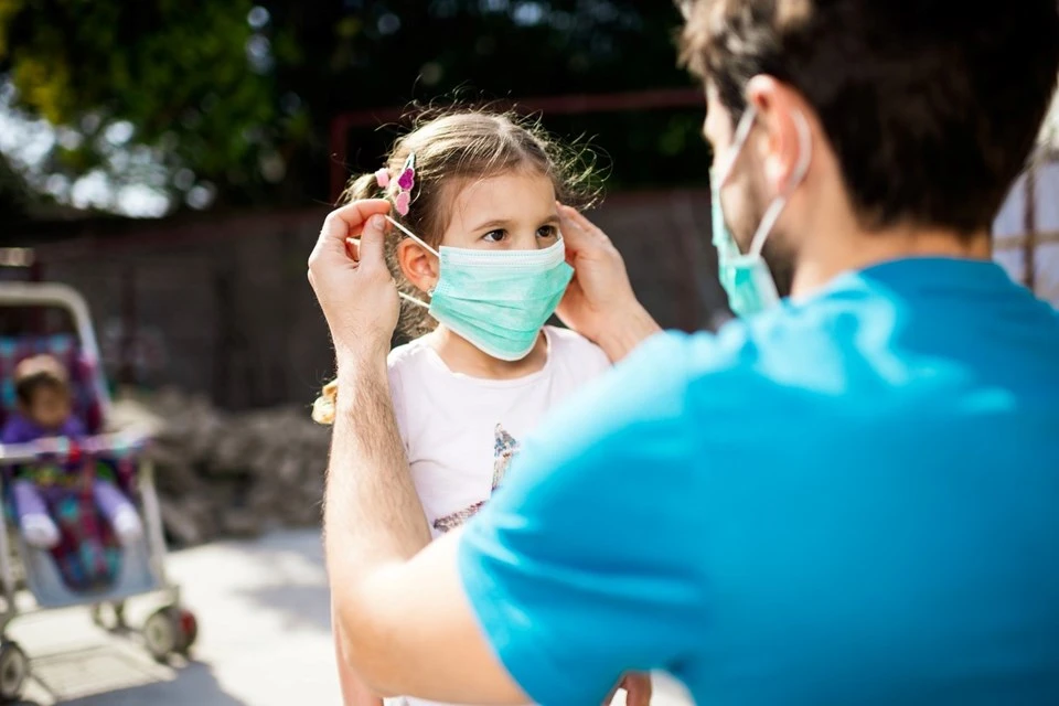 Delta varyantı çocuklar için büyük tehlike