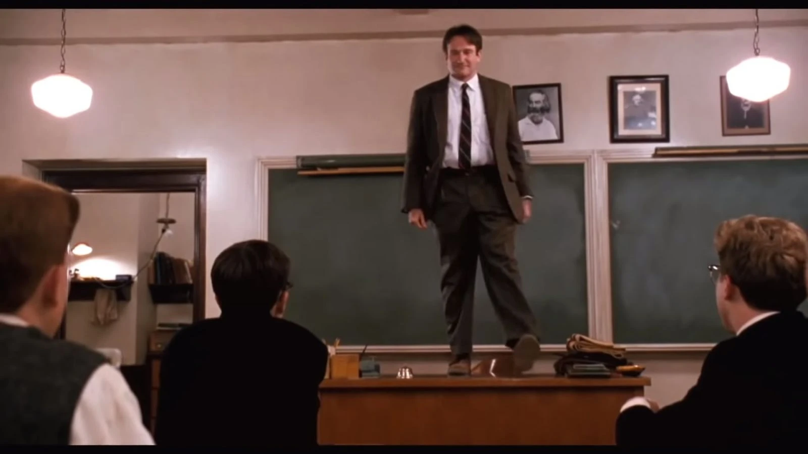 Ölü Ozanlar Derneği