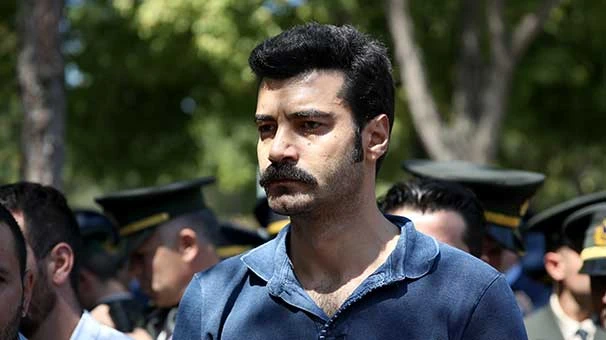 Şehit uzman çavuş gözyaşlarıyla toprağa verildi