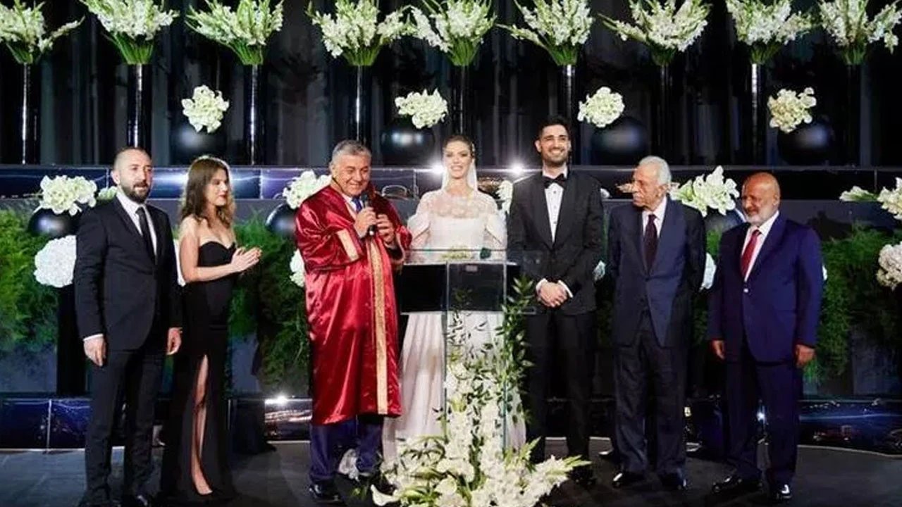 İbrahim Tatlıses'in oğlu İdo dünyaevine girdi