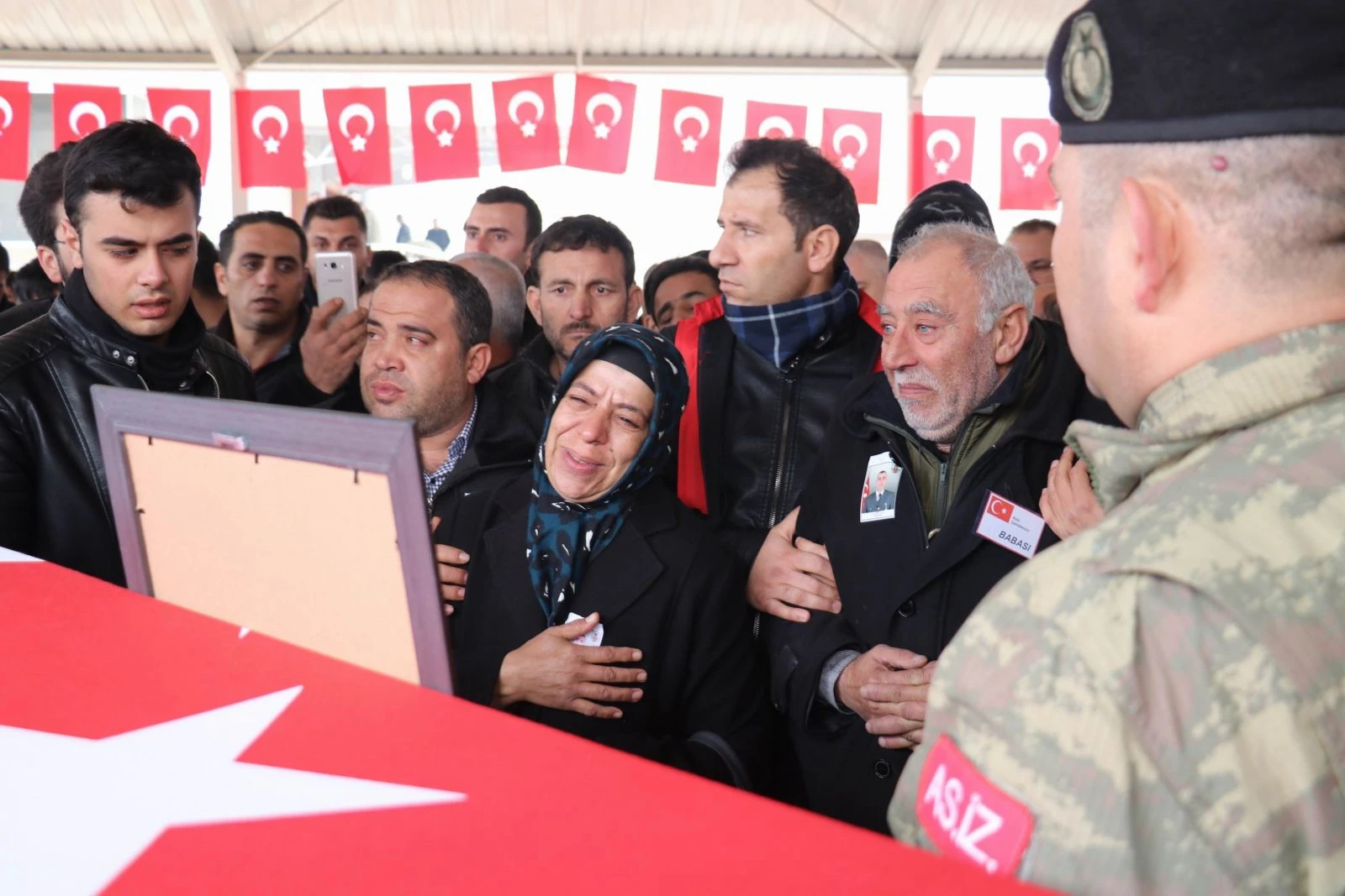 Suriye şehidi gözyaşlarıyla defnedildi