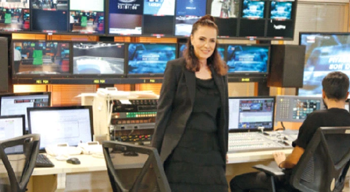 Yeşim Salkım: Sanatçı politik olmamalı