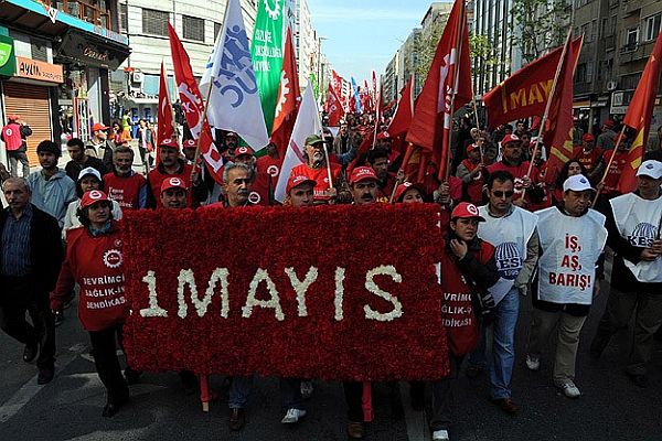 İşçiler farklı alanlarda 1 Mayıs&#039;ı kutlayacak