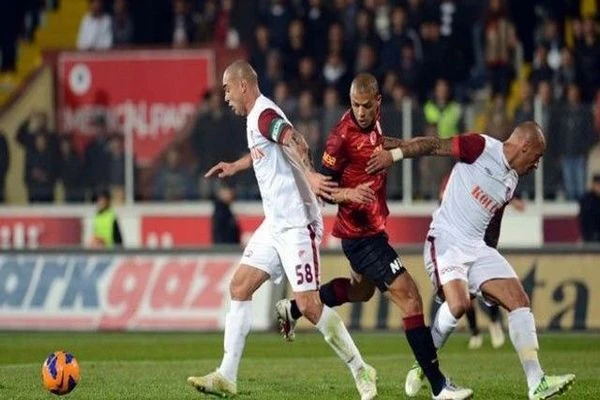 Galatasaray Antalyaspor ilk yarı maç özeti