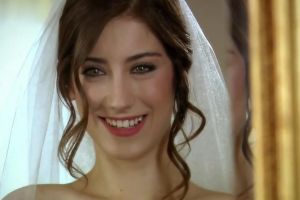 Hazal Kaya&#039;dan samimi açıklama