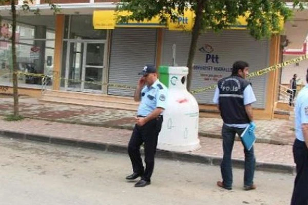 PTT şubesinde soygun