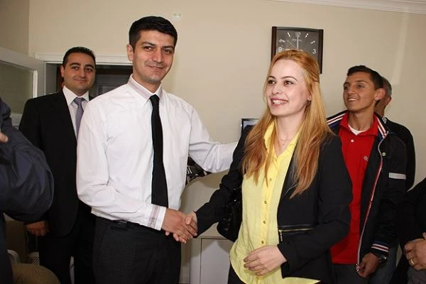Musul'da kurtarılan rehineler çifte bayram kutluyor