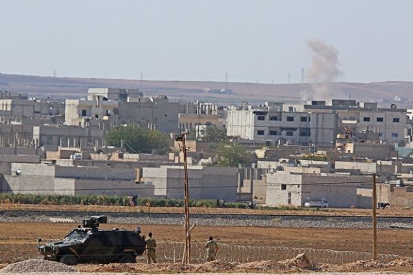 Çatışmalar Kobani'nin kenar mahallelerinde yoğunlaştı