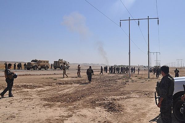 Irak&#039;ta askeri karargaha saldırı, 13 ölü, 17 yaralı