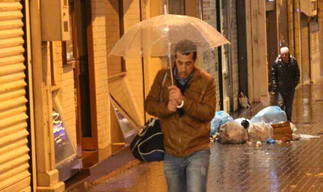 İstanbul dün gece yağmura teslim oldu