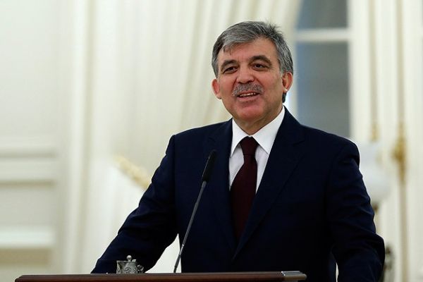 Abdullah Gül&#039;den &#039;yeni parti&#039; açıklaması