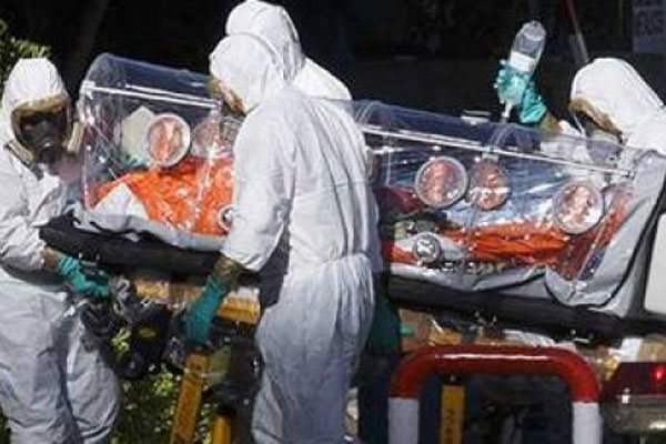 Avrupa&#039;da Ebola virüsü yayılıyor