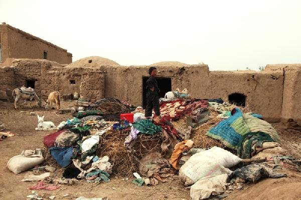 Afganistan&#039;da inanılmaz facia, diri diri gömüldüler