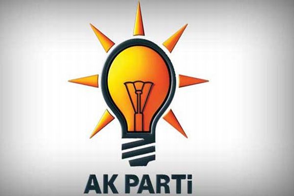 AK Parti&#039;li başkanı kene ısırdı