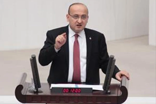 Akdoğan'dan Hasip Kaplan'a sert cevap
