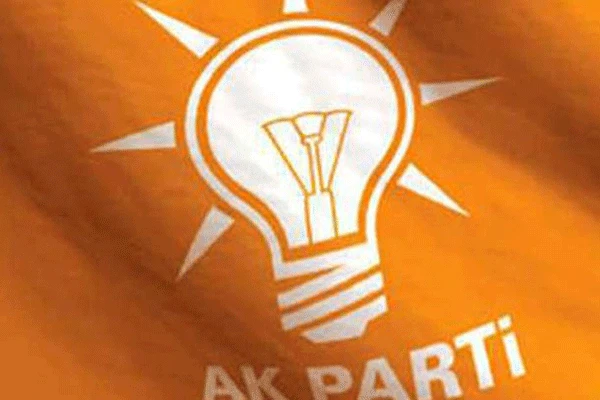 AK Parti Burdur İl Teşkilatı'nda toplu istifa