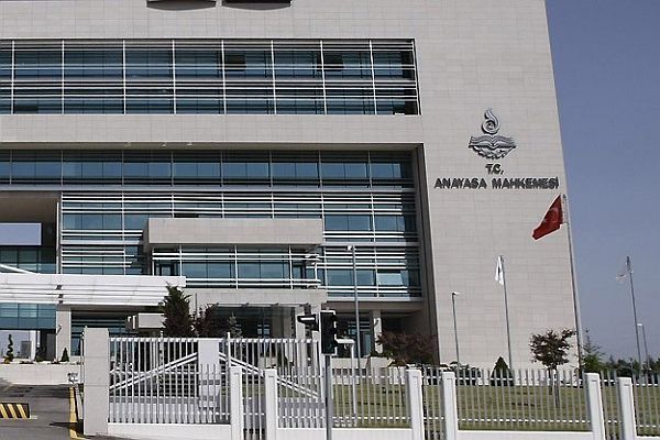 Anayasa Mahkemesi 52 yaşında