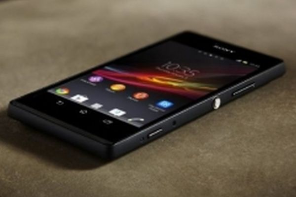 Sony, Xperia SP&#039;yi Android 4.4 KitKat kapsamına aldı