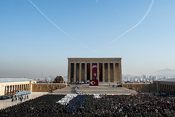 Mustafa Kemal Atatürk&#039;ün vefatının 76&#039;ıncı yıldönümü