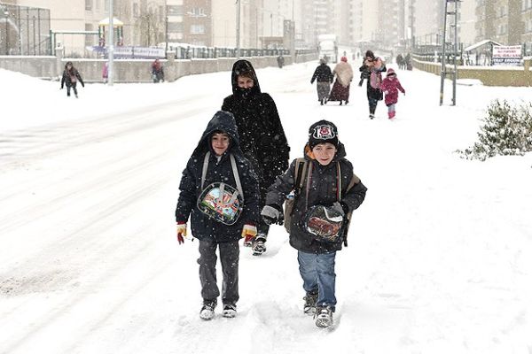 Ankara&#039;da okullar iki gün tatil