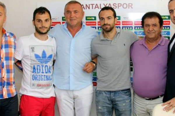 Antalyaspor&#039;da 2 transfer birden