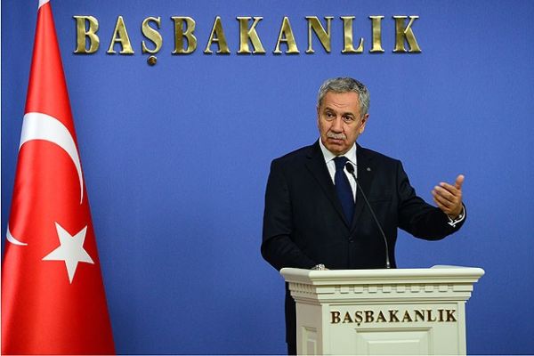 Arınç, &#039;Kardeşlik Projemiz için sabır gösteriyoruz&#039;