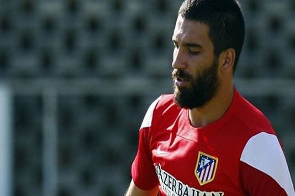 Arda Turan, Barcelona ile prensipte anlaştı