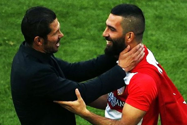 Arda Turan ayrılıyor mu,Simeone açıkladı